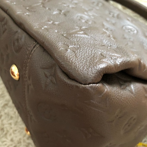 Authentic Louis Vuitton empreinte artsy mm ombré - Picture 7 of 8